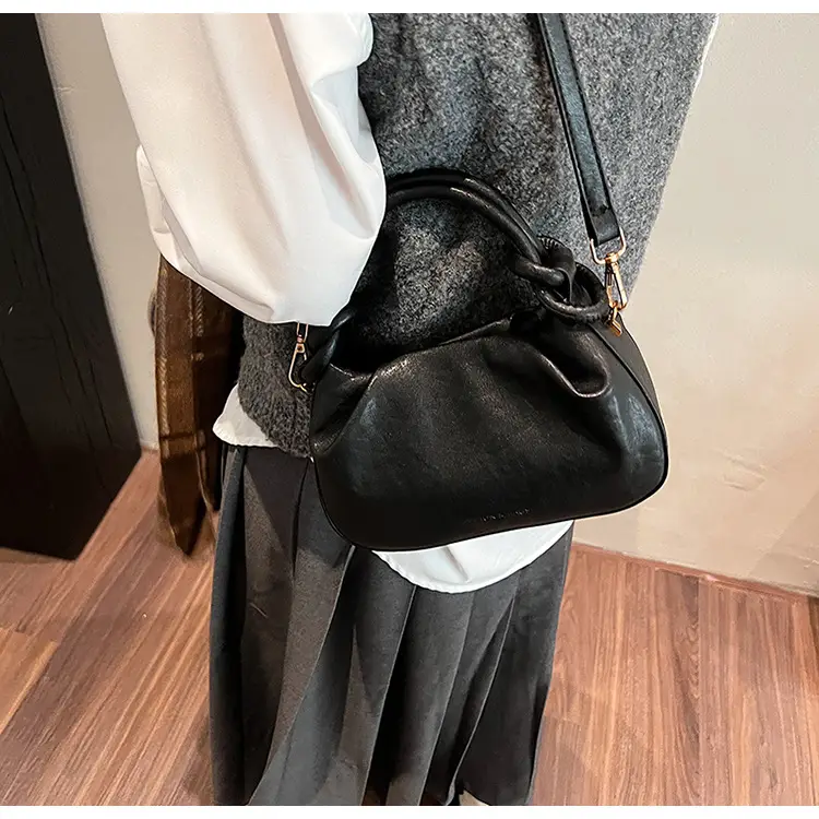 Women's Retro Pleated Shoulder Bag Brown 2024 — feature 17