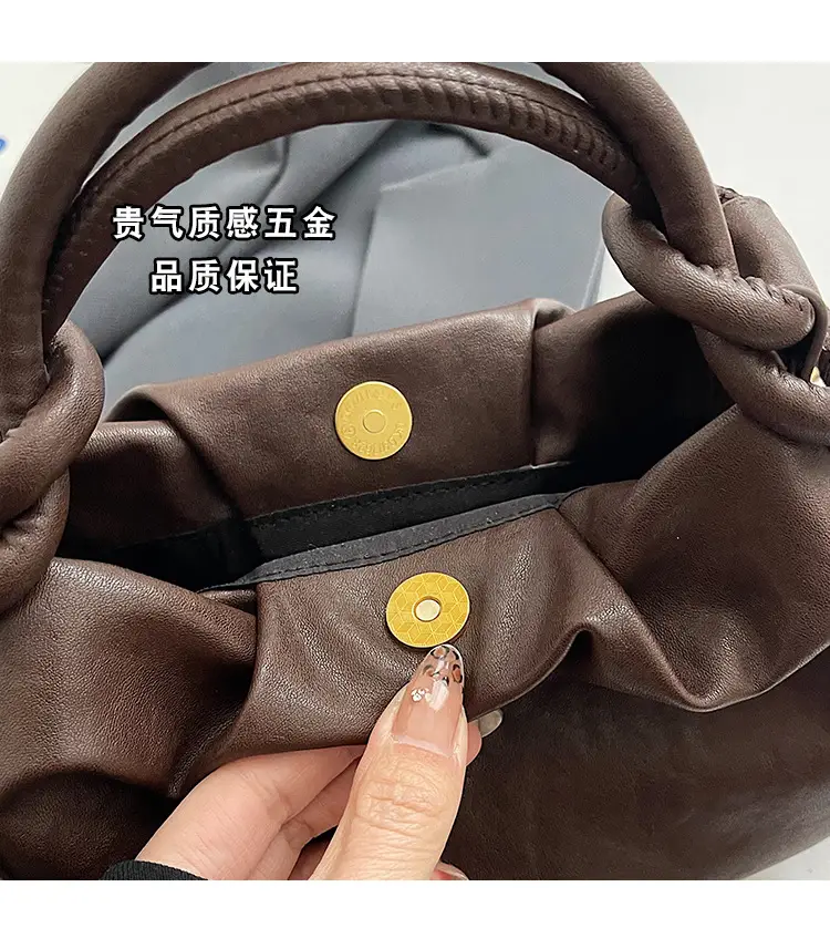 Women's Retro Pleated Shoulder Bag Brown 2024 — feature 7