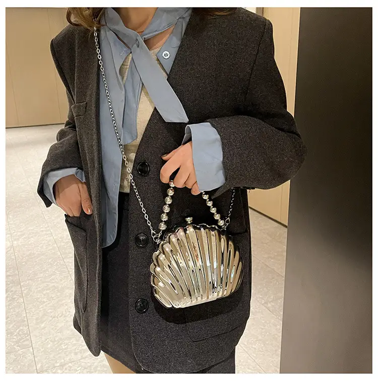 Evening Bags New Women Scallop Textured Mirror Shoulder Crossbody — feature 16