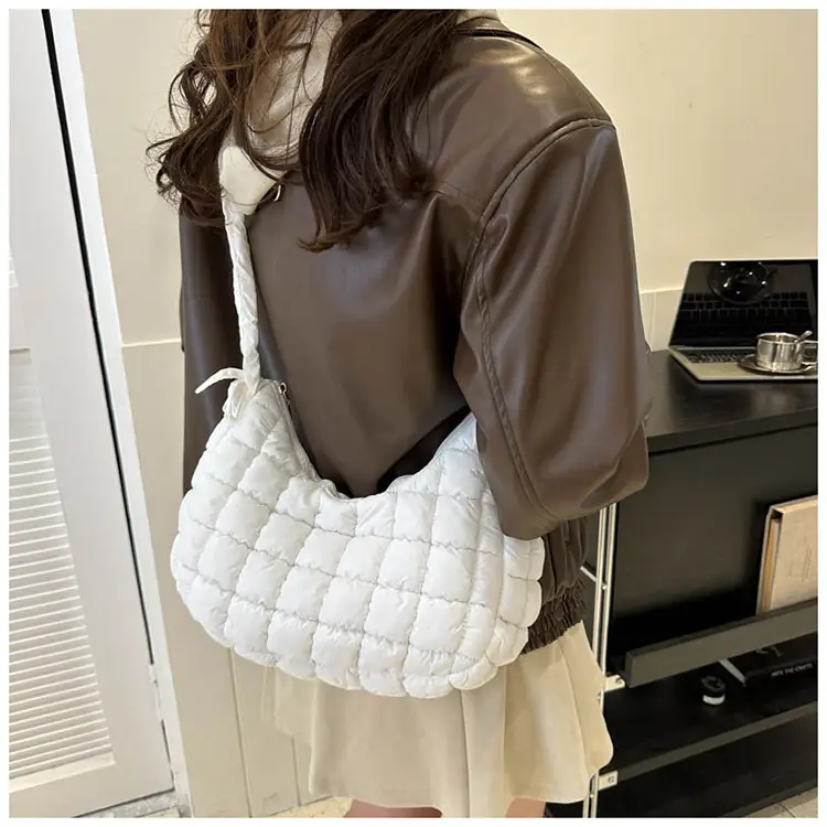 Black Quilted Shoulder Bag for Women 2023 — feature 23