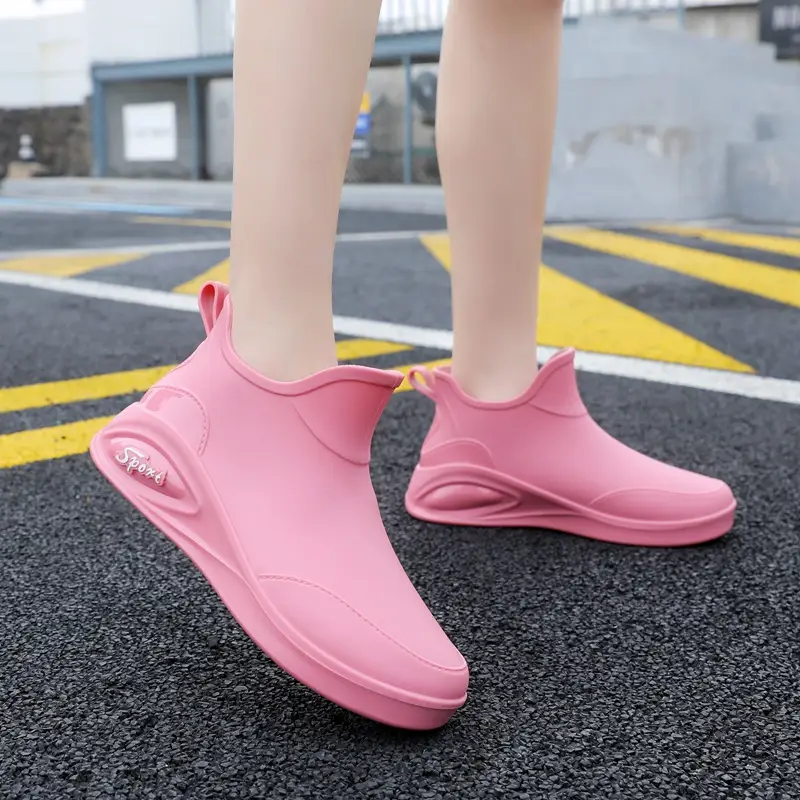 Japanese Style Rain Shoes Women's Fashion Outdoor Short Tube Water Shoes Women's Kitchen Work Non-Slip Rubber Shoes Low-top Waterproof Rain Boots