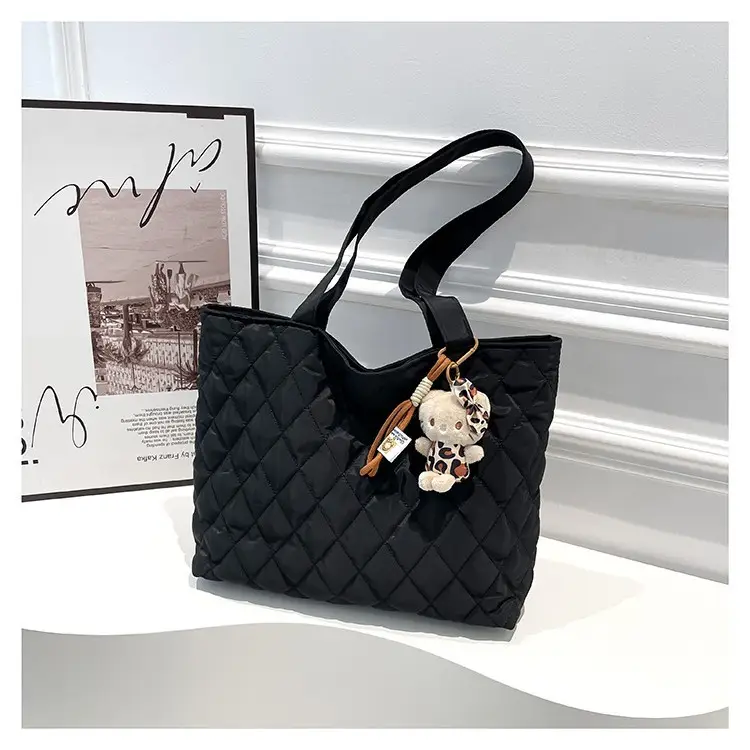 Korean Style Quilted Shoulder Bag for Women - Image 5