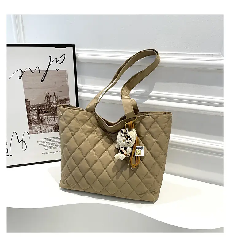 Korean Style Quilted Shoulder Bag for Women - Image 3