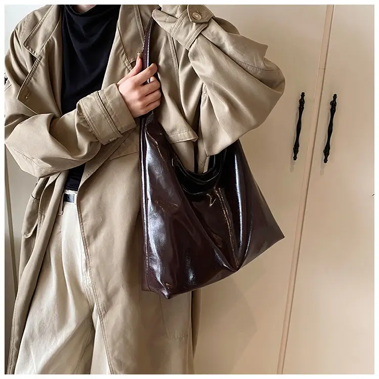 2024 Women's Red Underarm Bag Large Capacity — feature 16