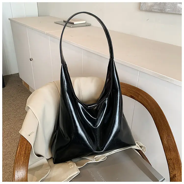 2024 Women's Red Underarm Bag Large Capacity — feature 18