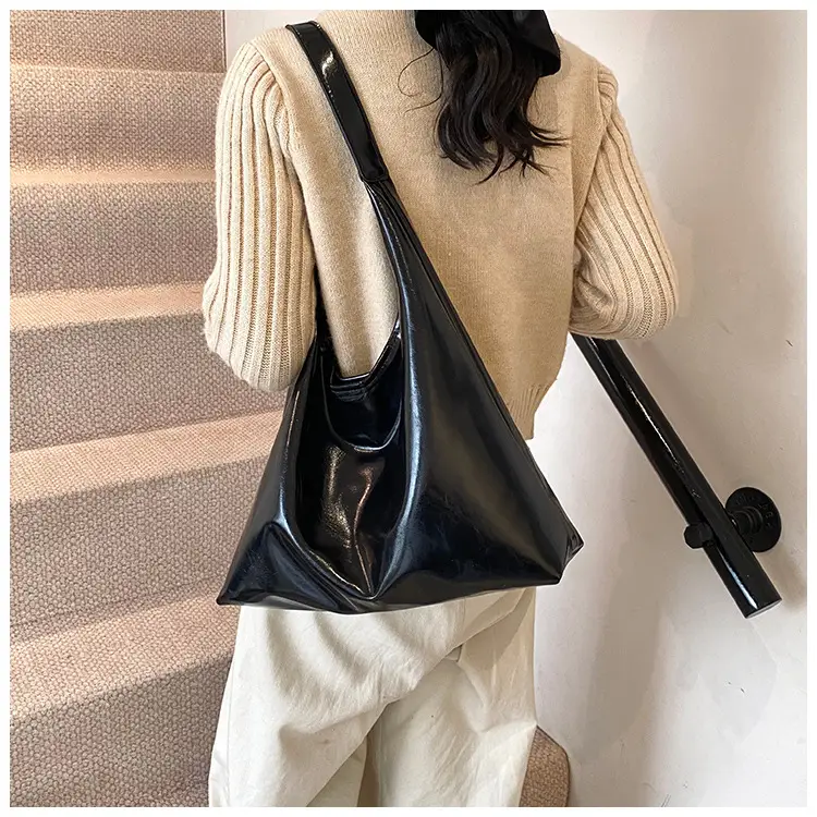 2024 Women's Red Underarm Bag Large Capacity — feature 7