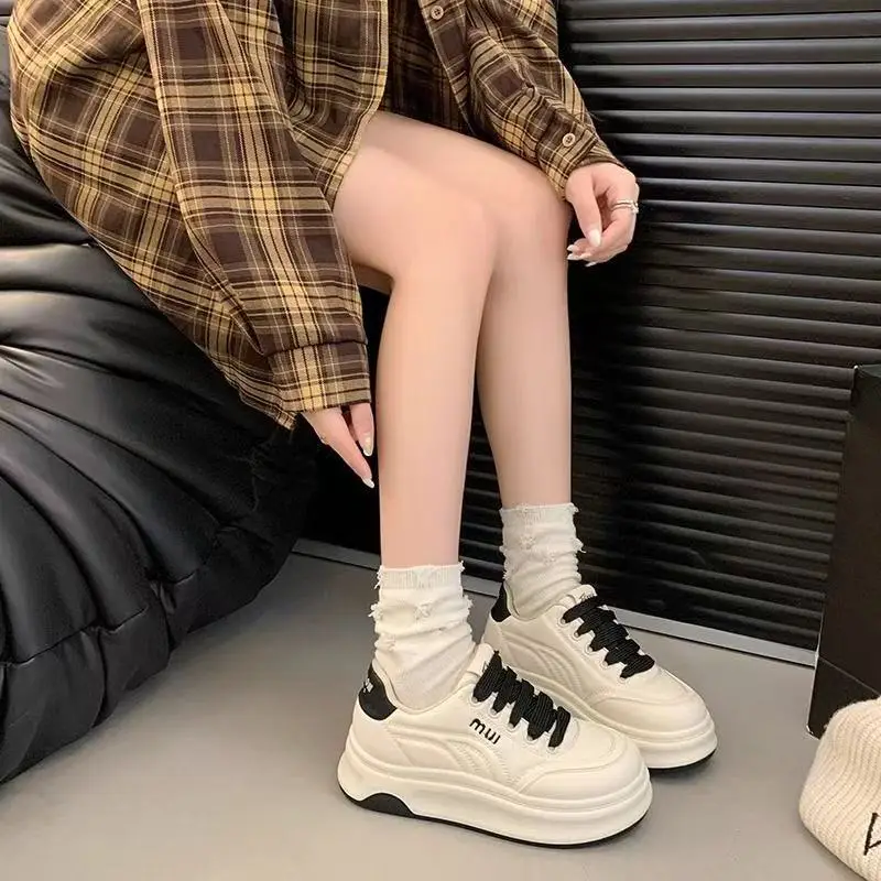 Women's White Platform Casual Shoes Round Toe Height-increasing - Image 3