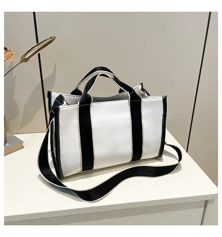 2024 Women's White Black Striped Shoulder Crossbody Bag — feature 33