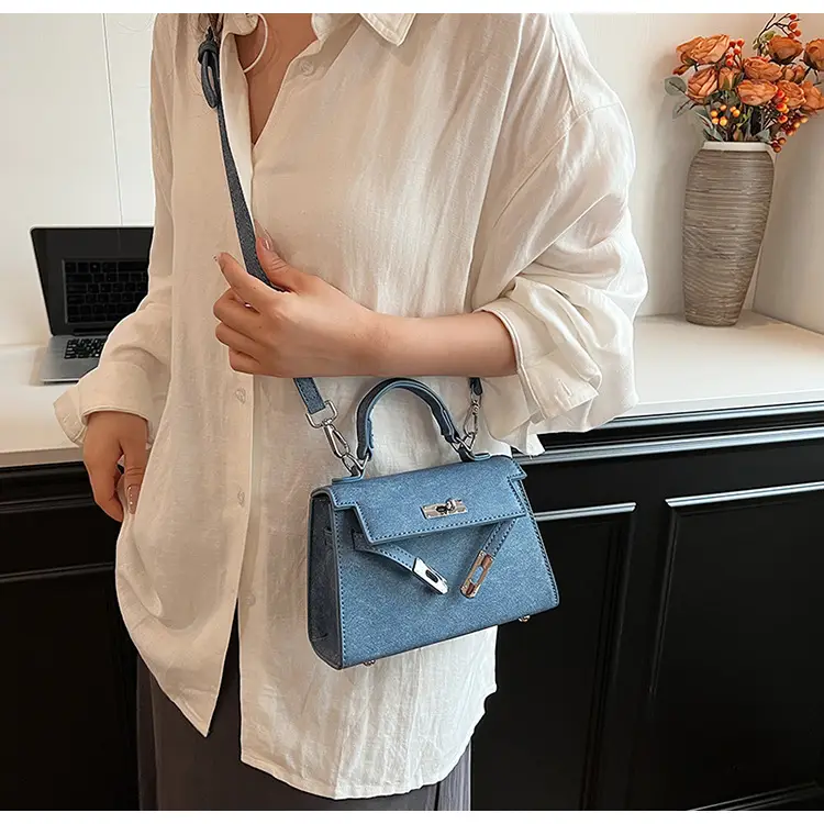 Women's Blue Leather Shoulder Bag 2025 Winter Trendy — feature 19
