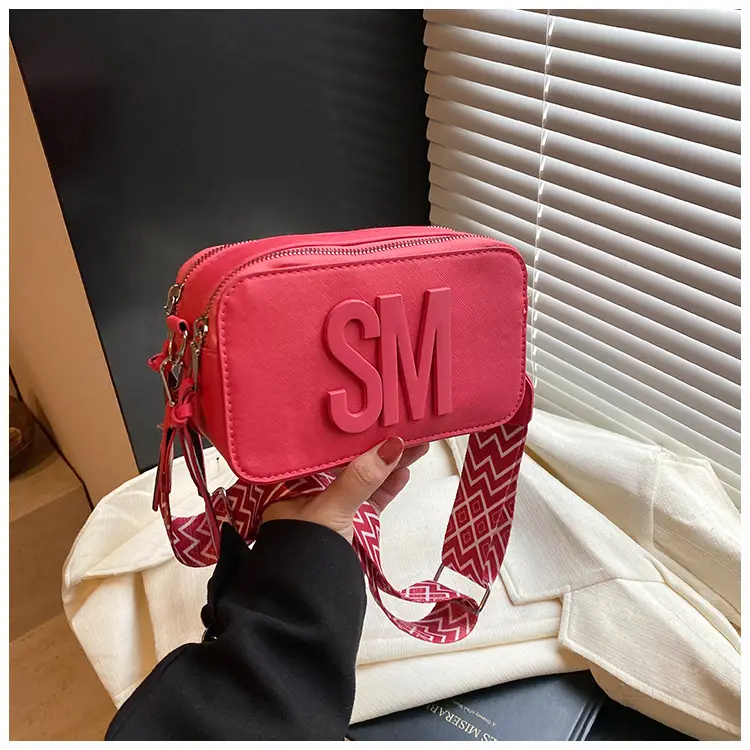 Women's Casual Square Bag with Wide Strap - Image 4