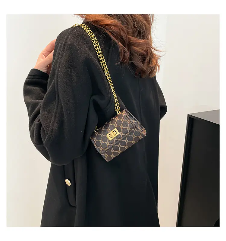 Women's Black Gold Chain Shoulder Bag Small Square Casual Fashion — feature 15