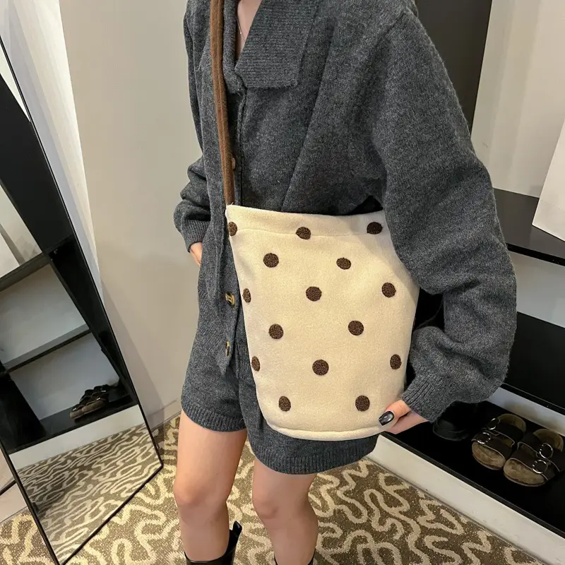 Women's Polka Dot Shoulder Bag Winter Commute Large - Image 5