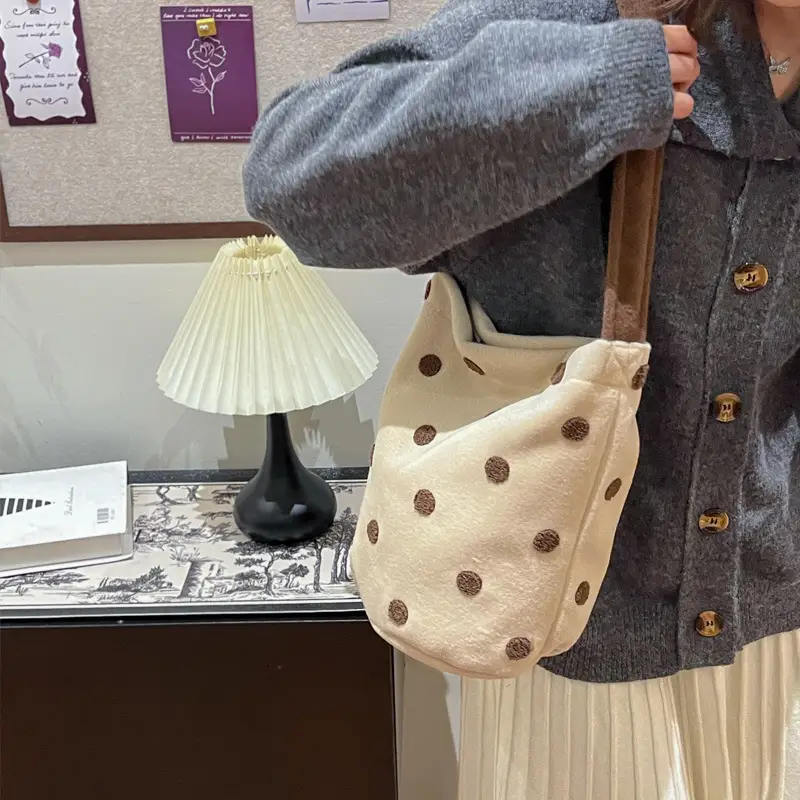 Women's Polka Dot Shoulder Bag Winter Commute Large - Image 6