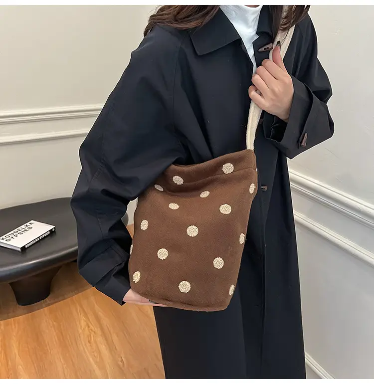 Women's Polka Dot Shoulder Bag Winter Commute Large — feature 21