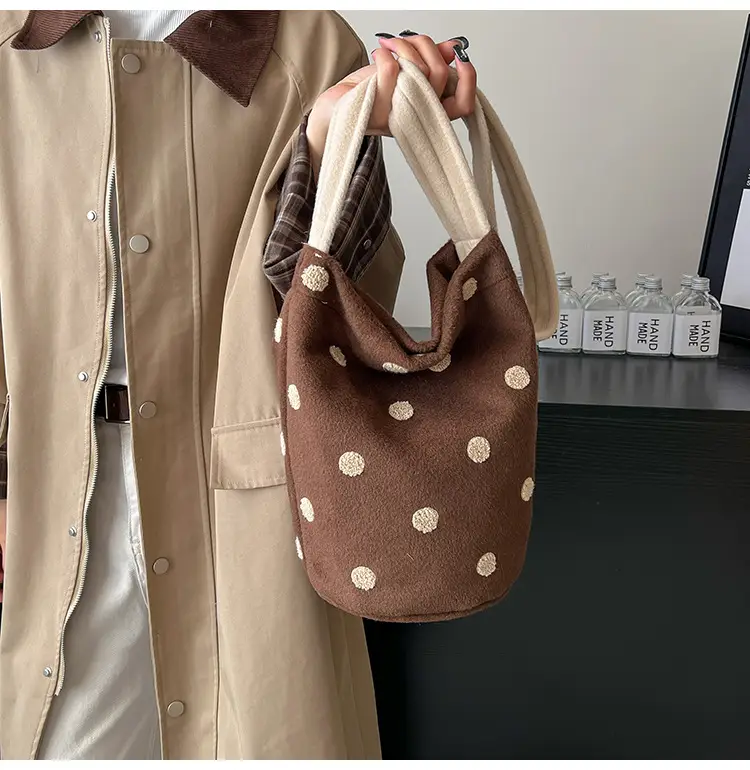 Women's Polka Dot Shoulder Bag Winter Commute Large — feature 36