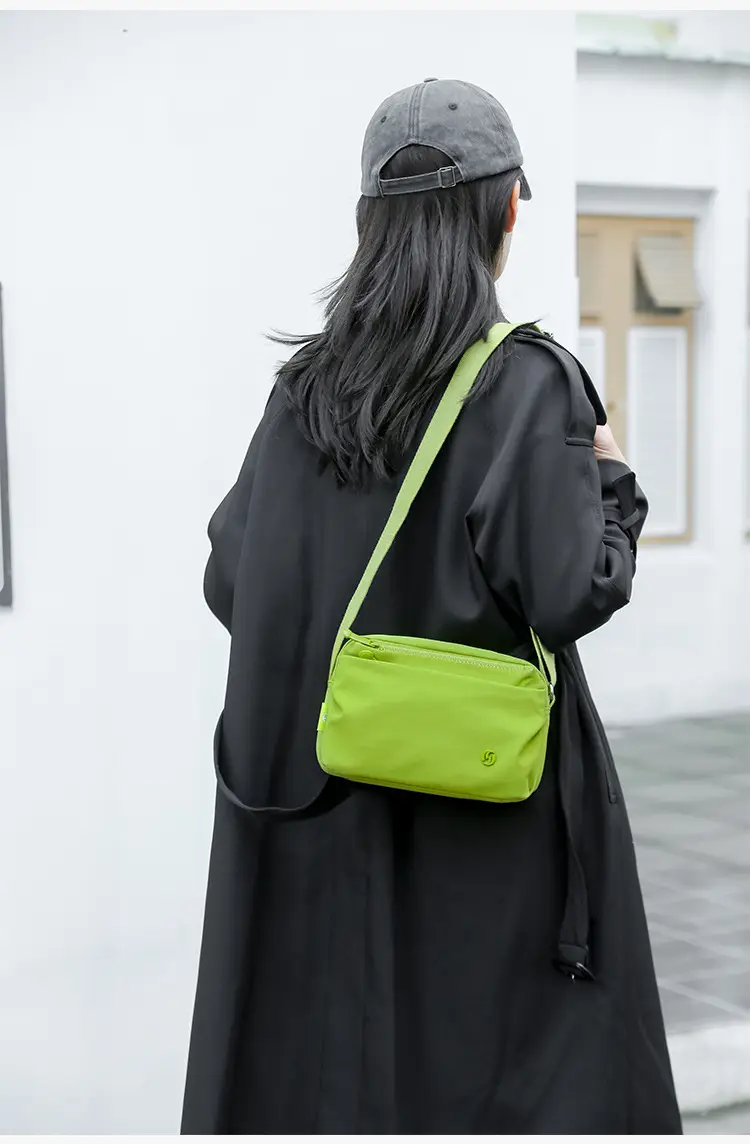 Women's Black Crossbody Bag with Strap — feature 20