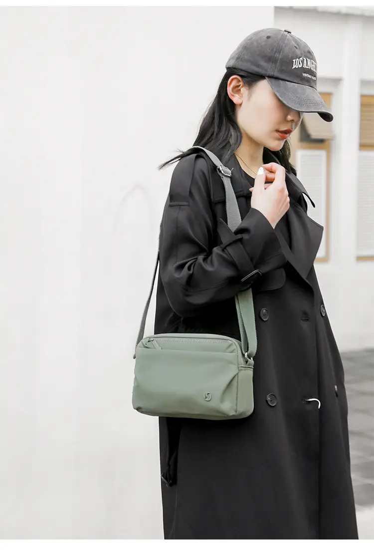 Women's Black Crossbody Bag with Strap — feature 24