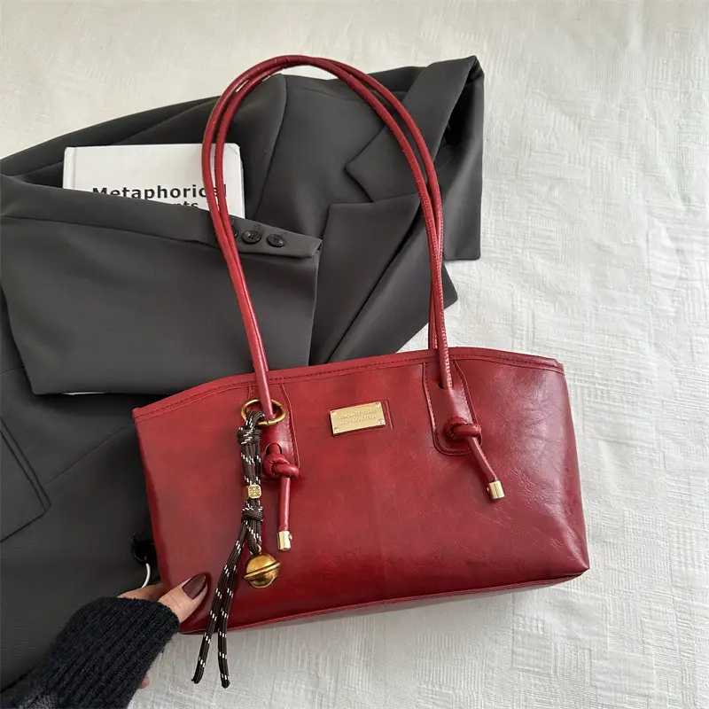 2024 Winter Women's Brown Leather Commuter Bag - Image 2