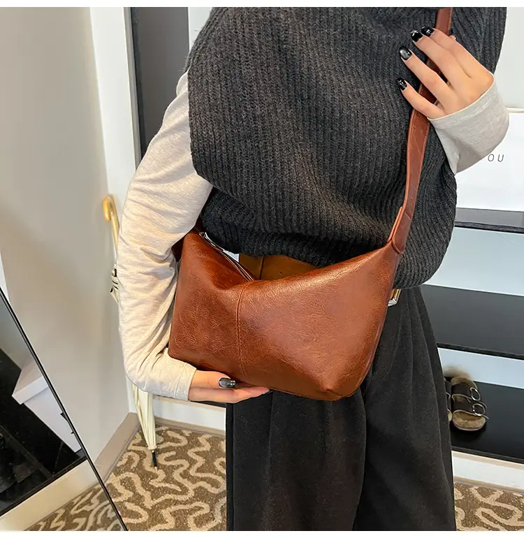 Women's Retro Brown Shoulder Crossbody Bag 2024 — feature 10