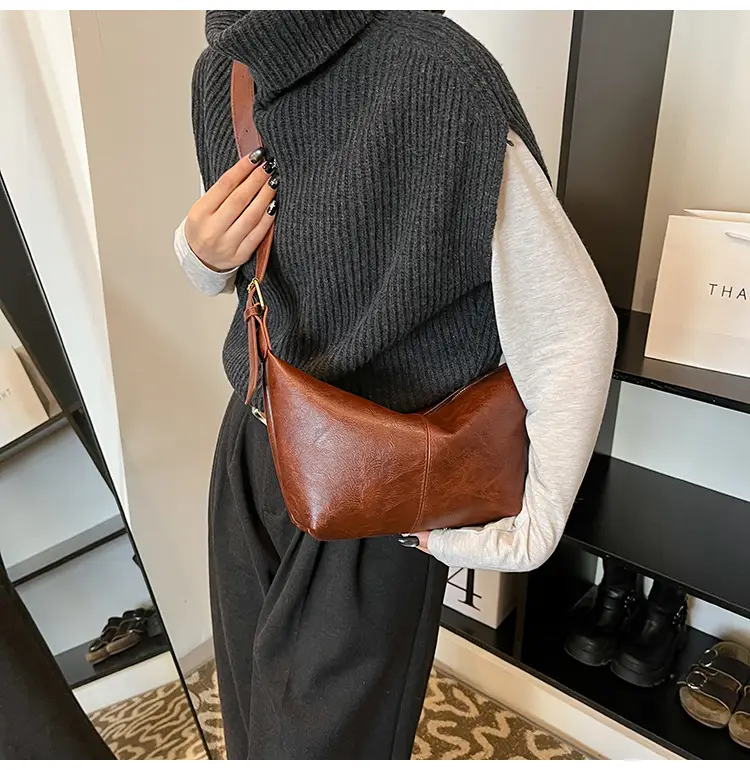 Women's Retro Brown Shoulder Crossbody Bag 2024 — feature 11