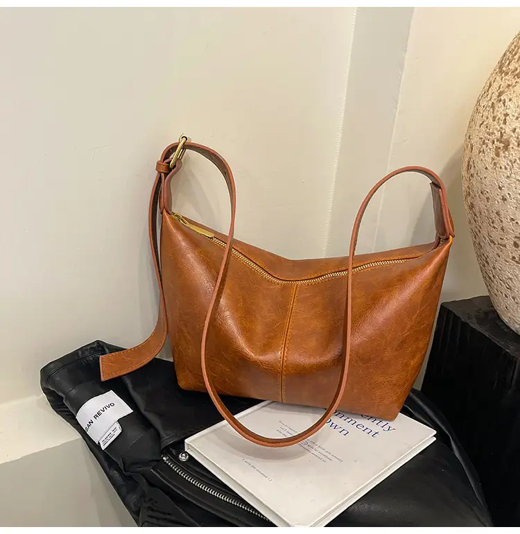 Women's Retro Brown Shoulder Crossbody Bag 2024 — feature 32