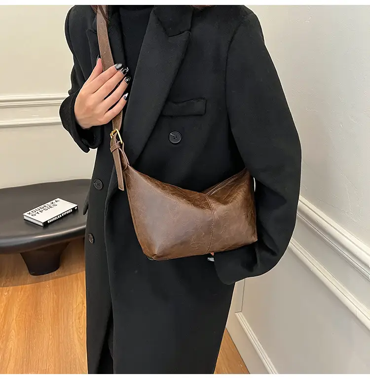 Women's Retro Brown Shoulder Crossbody Bag 2024 — feature 6