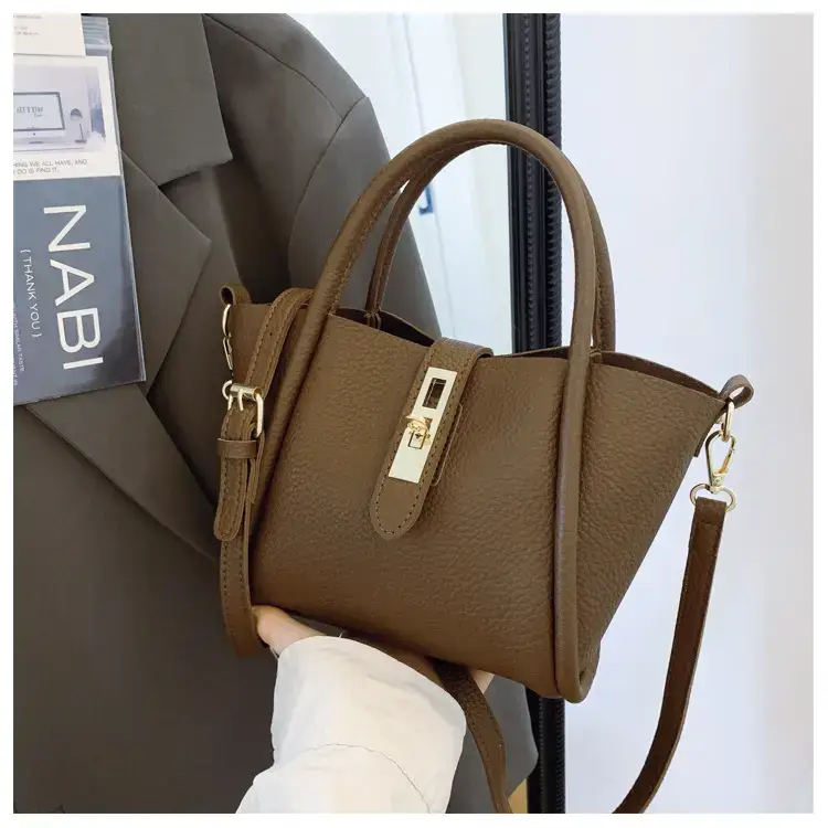 Women's 2024 Winter Brown Leather Shoulder Bag with Logo — feature 6
