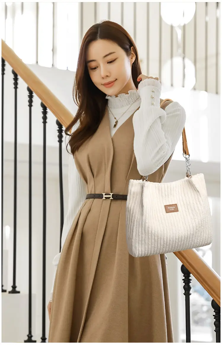 White Corduroy Chain Shoulder Bag for Women — feature 15
