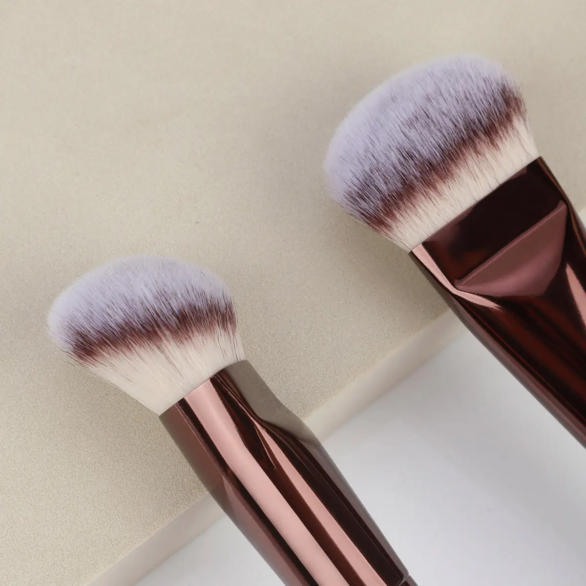 Double Head Makeup Brushes for Foundation & Contouring — feature 10