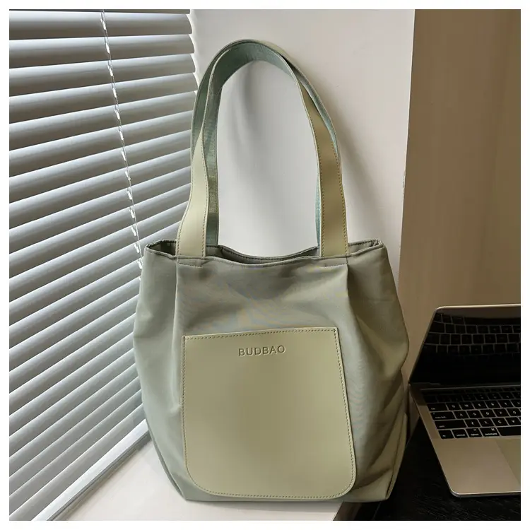 Women's Light Grey Shoulder Bag 2024 — feature 15