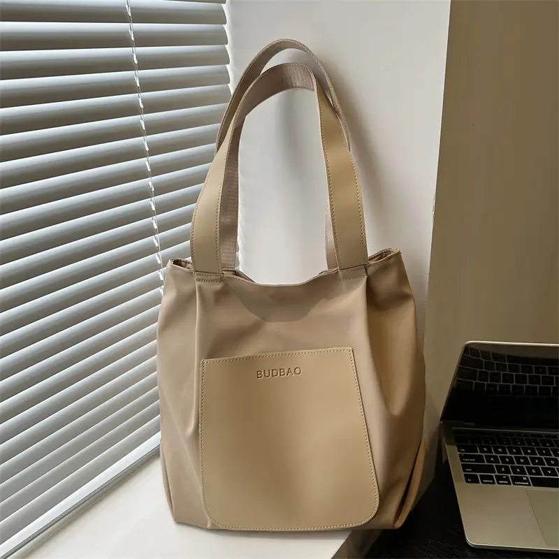 Women's Light Grey Shoulder Bag 2024 - Image 3