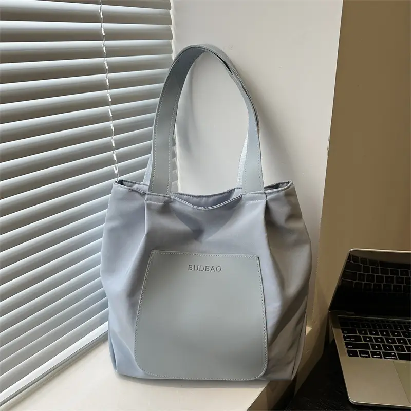 Women's Light Grey Shoulder Bag 2024 - Image 4