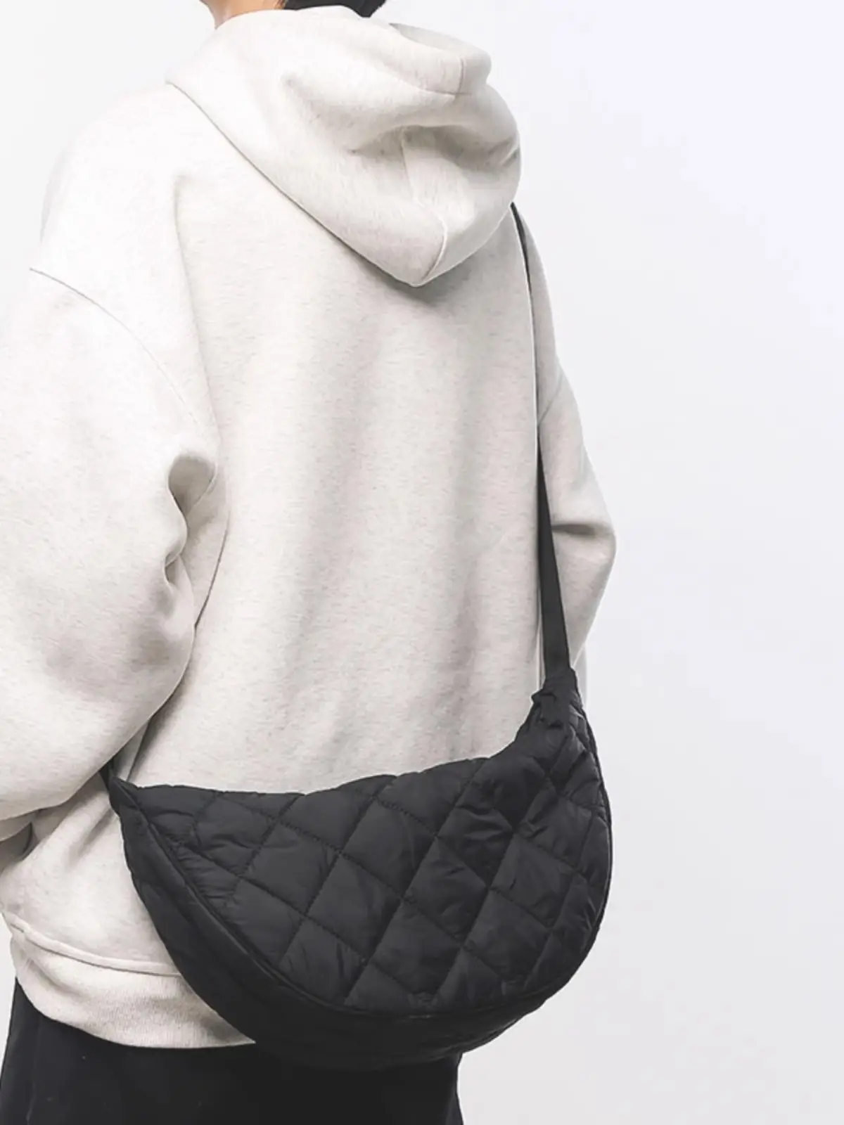 Women's White Quilted Crossbody Bag with Diamond Embroidery - Image 8