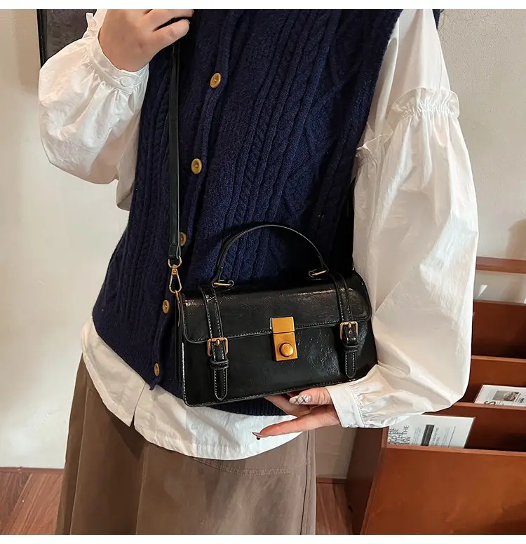 Women's Retro Crossbody Bag Brown 2025 — feature 40