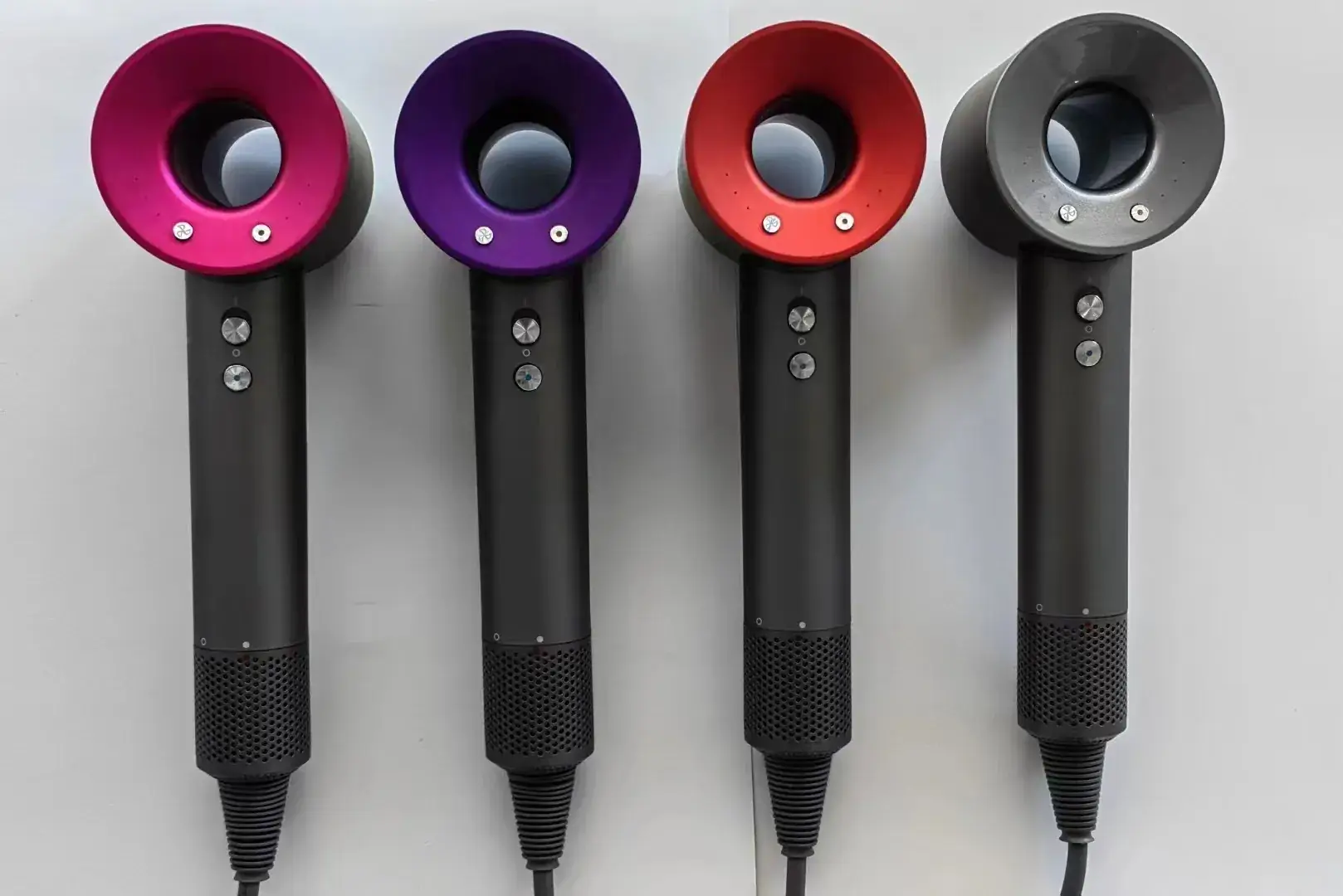 High-Speed Hair Dryer with Negative Ion Technology — feature 1