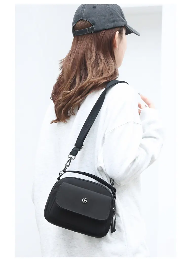 Waterproof Nylon Women's Shoulder Bag 2024 Winter New — feature 21