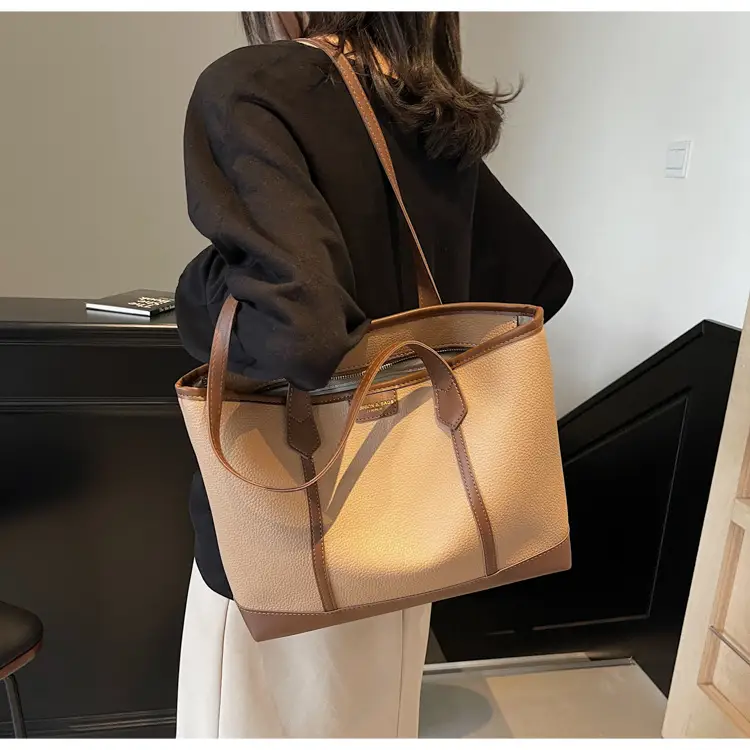 Women's Large Capacity Shoulder Bag Brown Leather Casual Tote — feature 22