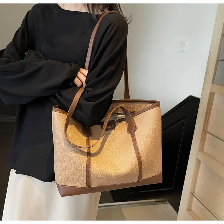 Women's Large Capacity Shoulder Bag Brown Leather Casual Tote — feature 23