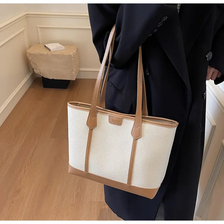 Women's Large Capacity Shoulder Bag Brown Leather Casual Tote — feature 29