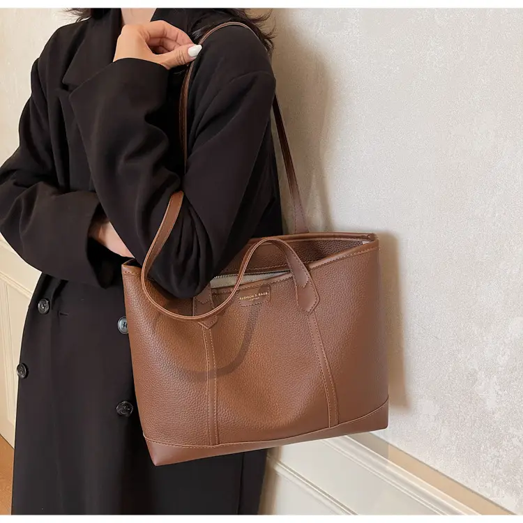 Women's Large Capacity Shoulder Bag Brown Leather Casual Tote — feature 41
