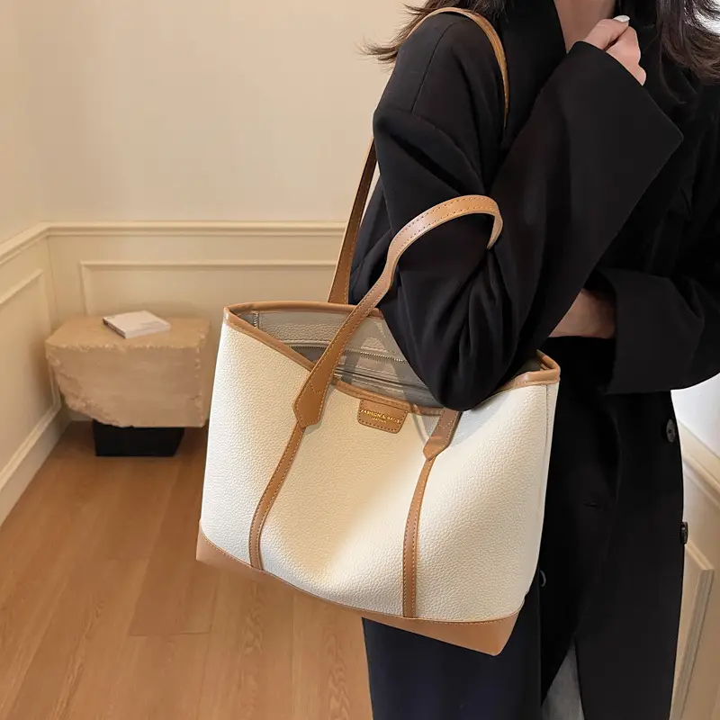 Women's Large Capacity Shoulder Bag Brown Leather Casual Tote - Image 4