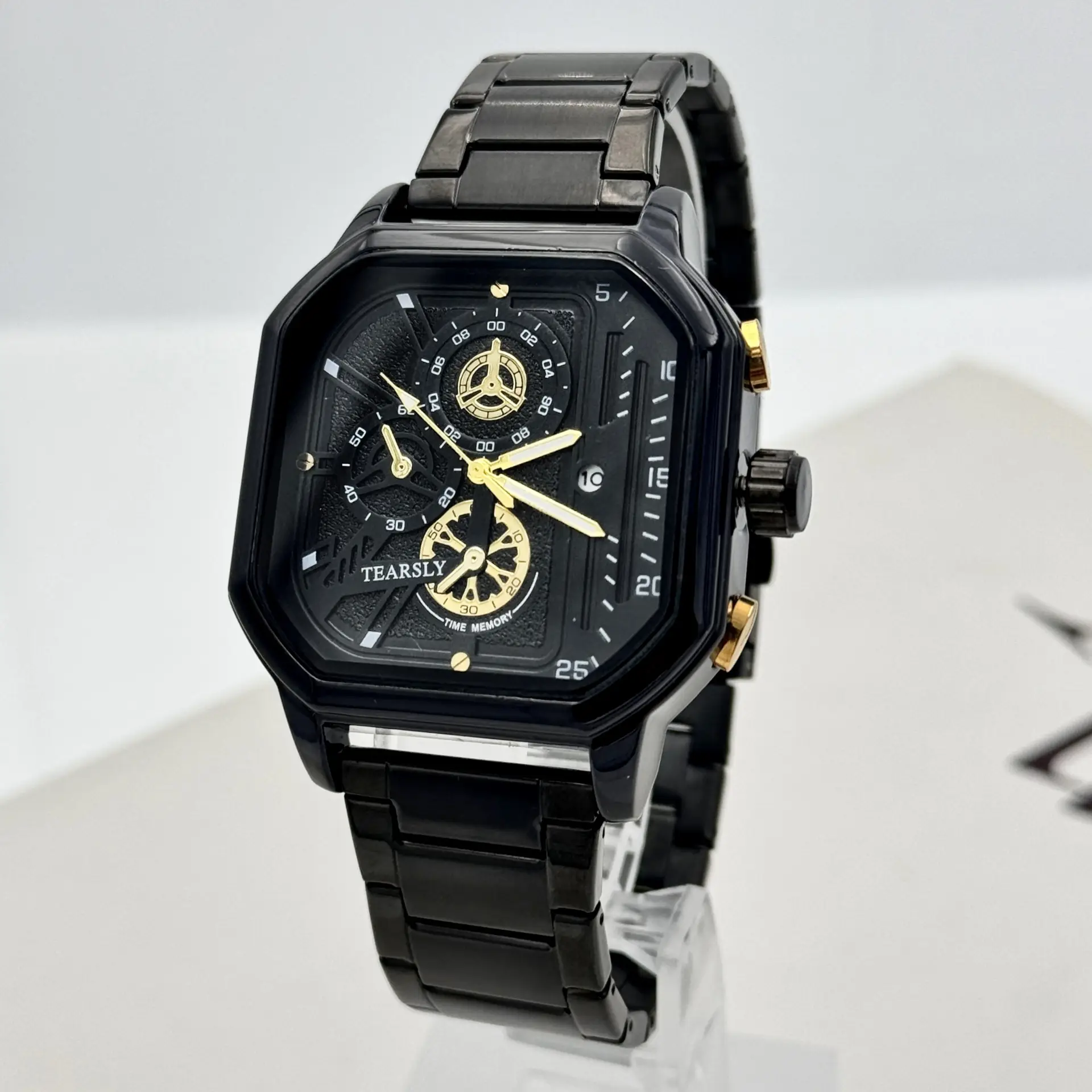 Men's Square Steel Band Waterproof Quartz Watch with Calendar — feature 5