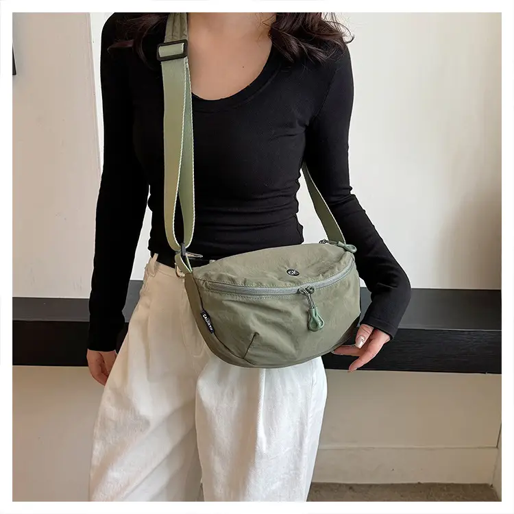 Ultra-light Portable Women's Shoulder Crossbody Bag Black — feature 40