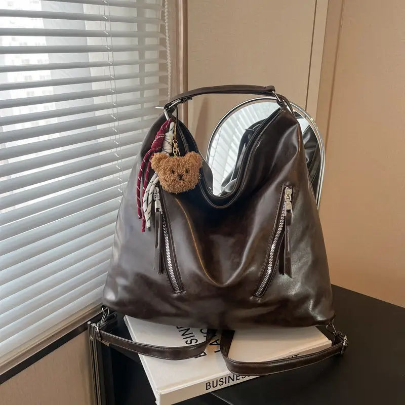 Vintage Brown Leather Shoulder Bag for Women - Image 7