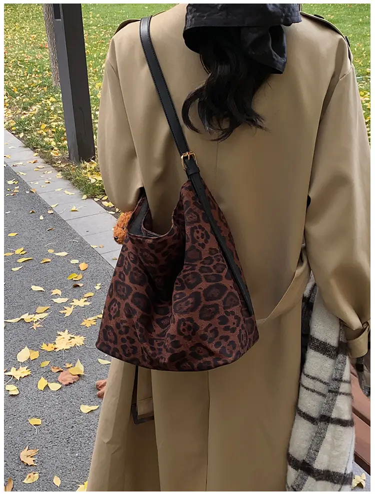 Leopard Print Winter Shoulder Bag with Teddy Bear — feature 17