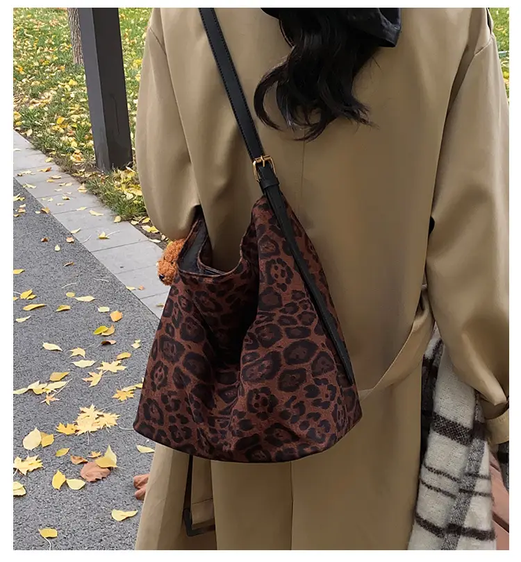 Leopard Print Winter Shoulder Bag with Teddy Bear — feature 2