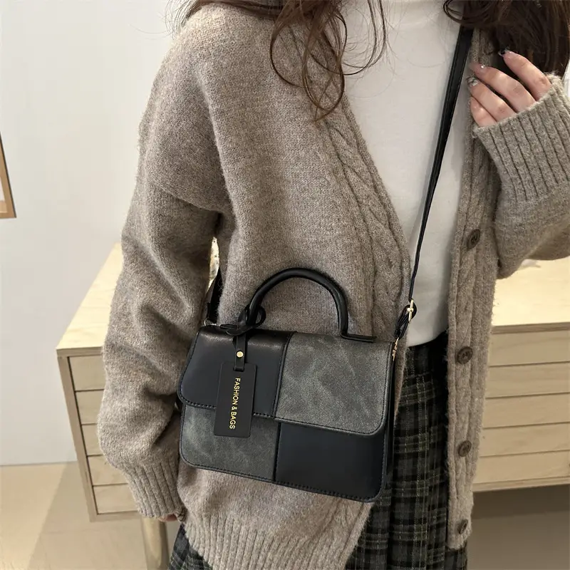 Winter Stitching 2024 Textile Trendy Crossbody Bag Small Square Bag Commuter Shoulder