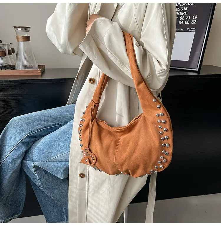 Women's Rivet Frosted Diagonal Shoulder Bag Brown — feature 18