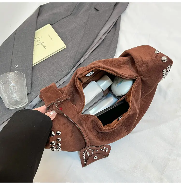 Women's Rivet Frosted Diagonal Shoulder Bag Brown — feature 36