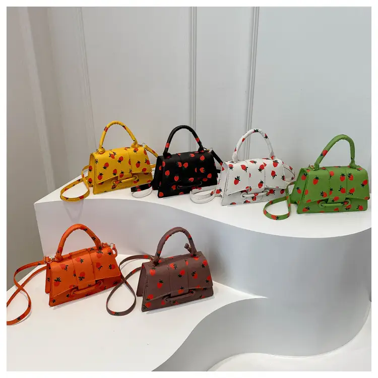 Cute Strawberry Printed Crossbody Bag Women 2024 - Image 8